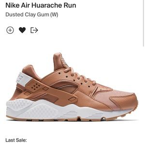Nike Air Huarache Run (Dusted Clay Gum - size 8 women’s)